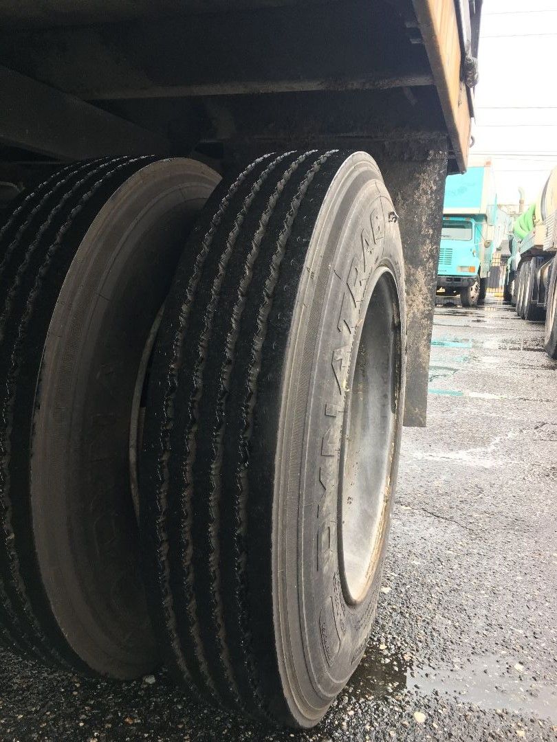 2006 GMC C5500 - Image 21